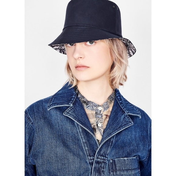 REVERSIBLE TEDDY-D SMALL BRIM BUCKET HAT CHRISTIAN DIOR - Picture 6 of 7